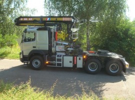 Aufbau fur Sattelauflieger Volvo 6x4 + Krane DIEBOLT D28-87