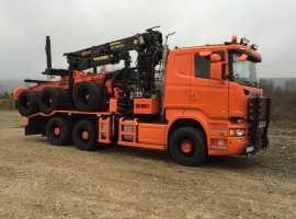 Aufbau fur Dreiachs-Langholznachläufer Scania 6x4 + Krane Tajfun-Liv 300K99