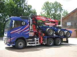 Aufbau fur Sattelauflieger Volvo 6x4 + Krane DIEBOLT D28-87