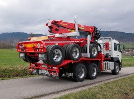 Aufbau fur Dreiachs-Langholznachläufer Volvo 6x4 + Krane Tajfun-Liv 300K87 + AR5670
