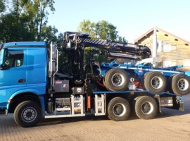 Aufbau fur Dreiachs-Langholznachläufer Mercedes Benz 6x4 + Krane Epsilon S300L98 + AR3670