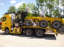 Aufbau fur Dreiachs-Langholznachläufer Scania 6x4 + Krane Tajfun-Liv 300K81 + AR5670