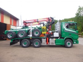 Aufbau fur Dreiachs-Langholznachläufer Scania 6x4 + Krane Tajfun-Liv 300K99 + AR5670