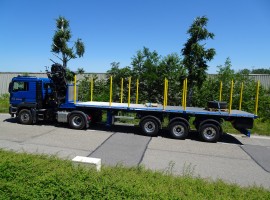 Dreiachs-Sattelauflieger mit hydraulischer Zwangslenkung MAN 6x4 + Krane Tajfun-Liv Q180Z95 Triple Z + Dreiachs-Sattelauflieger mit hydraulischer Zwangslenkung Gewicht: 12.2 T