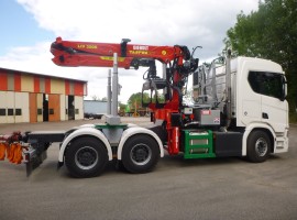 Forestry equipment for 3 axles forestry dolly with drawbar. Scania 6x4 + crane Tajfun-Liv 320K99 + AR5650