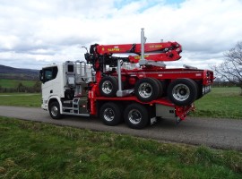 Aufbau fur Dreiachs-Langholznachläufer Scania 6x4 + Krane Tajfun-Liv 320K87 + AR5670