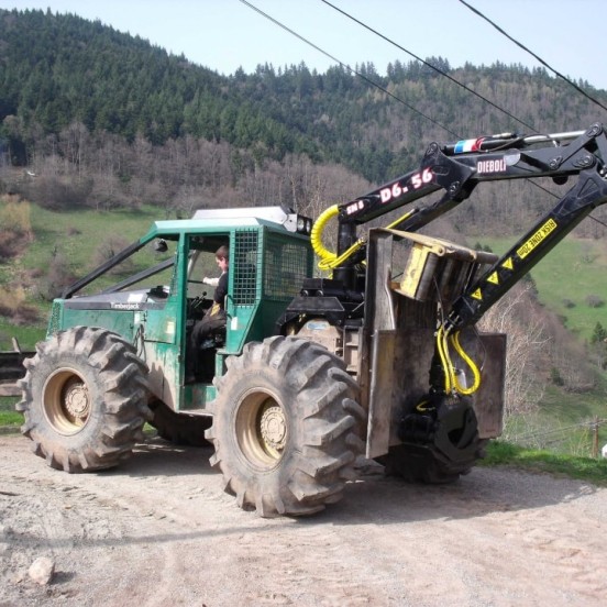 Grues de débardage