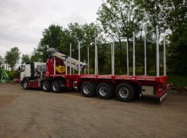 Hydraulic equipment and 3 axles extendable semi-trailer with crane on goose-neck Volvo 6x4 + crane Tajfun-Liv 300K87 + 3 axles extendable semi-trailer