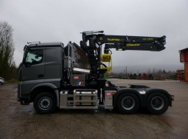 Forestry equipment for semi-trailer MERCEDES 6x4 + crane Tajfun-Liv 320K99