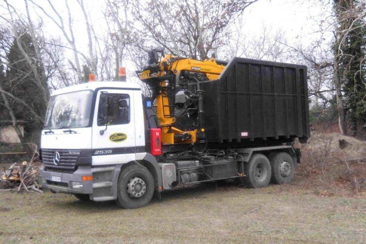 Auf alle LKW-Marken Montage von Abrollkipper Typ Ampliroll oder Kipper