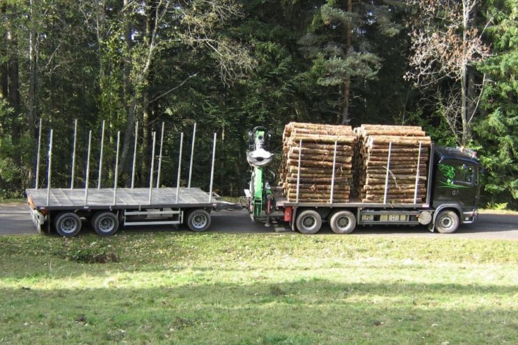Équipement forestier pour bois court