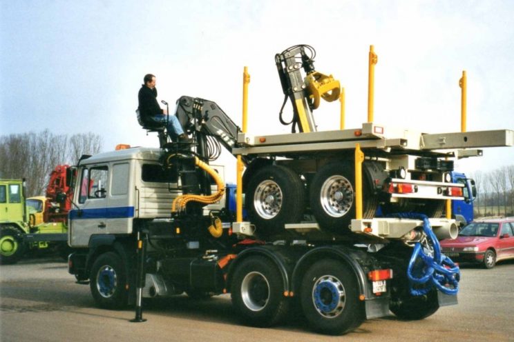 Ultra-light semi-trailer Kombi