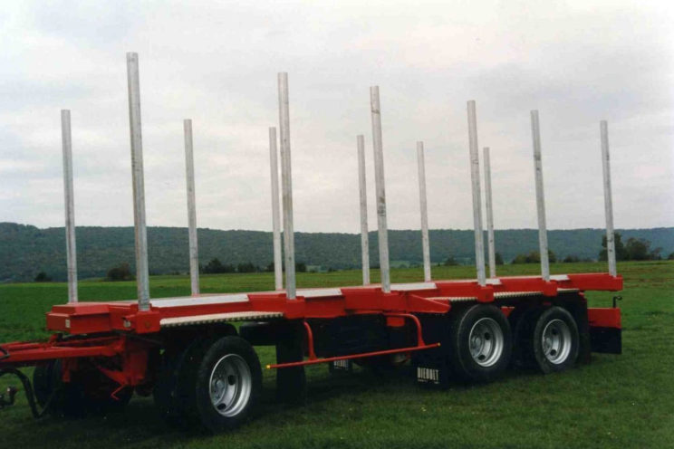 3 axles trailer with bunks