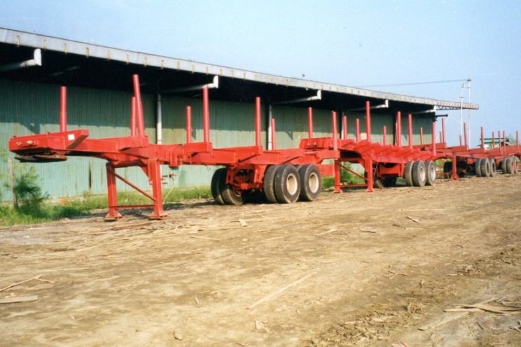 2 axles extendable semi-trailer &#8211; outside EU