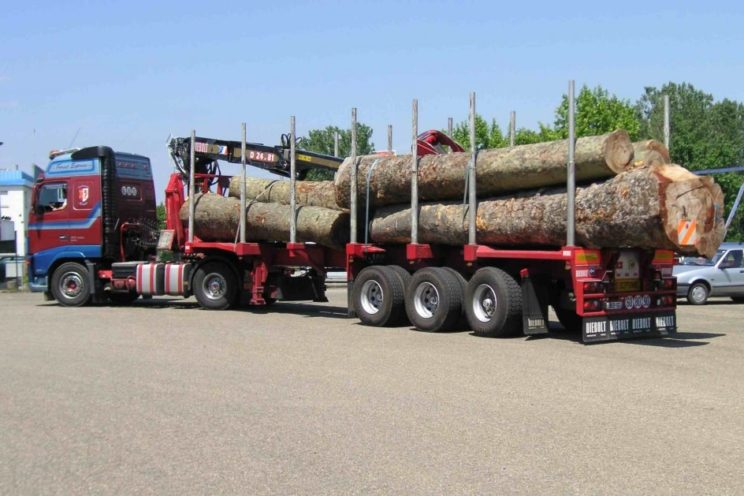 Semi remorque extensible 3 essieux avec ou sans grue sur col de cygne