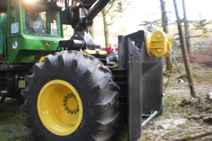 Tractor skidding equipment